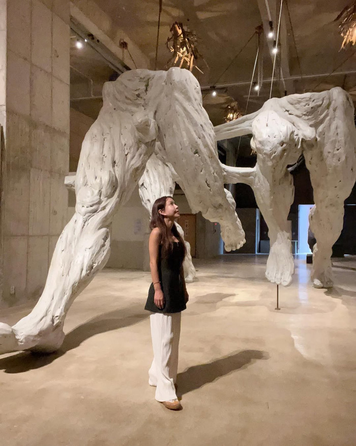 Nữ ca sĩ nổi tiếng là vợ của cầu thủ bị bắt vì đánh bạc, sử dụng 26 tài khoản khác nhau để rút tiền Ảnh 3