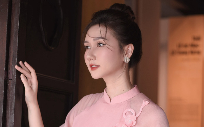 Sau sinh 9 tháng, nữ diễn viên Hương Giang giờ ra sao? (Ảnh: FBNV). 