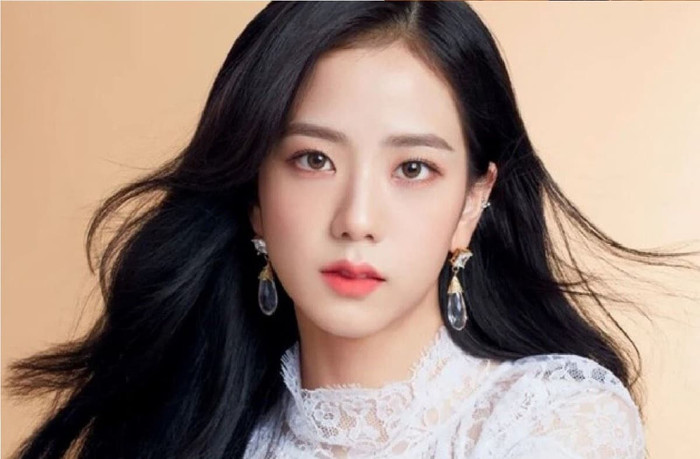 Thông tin về việc nữ ca sĩ hạng A - Jisoo chi mạnh tay cho căn penthouse đang lan truyền khắp mạng xã hội.