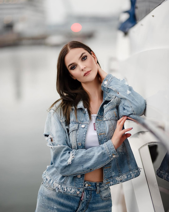 Brigitta Schaback theo đuổi phong cách cá tính, gai góc trước khi trở thành hoa hậu. Ảnh: IGNV