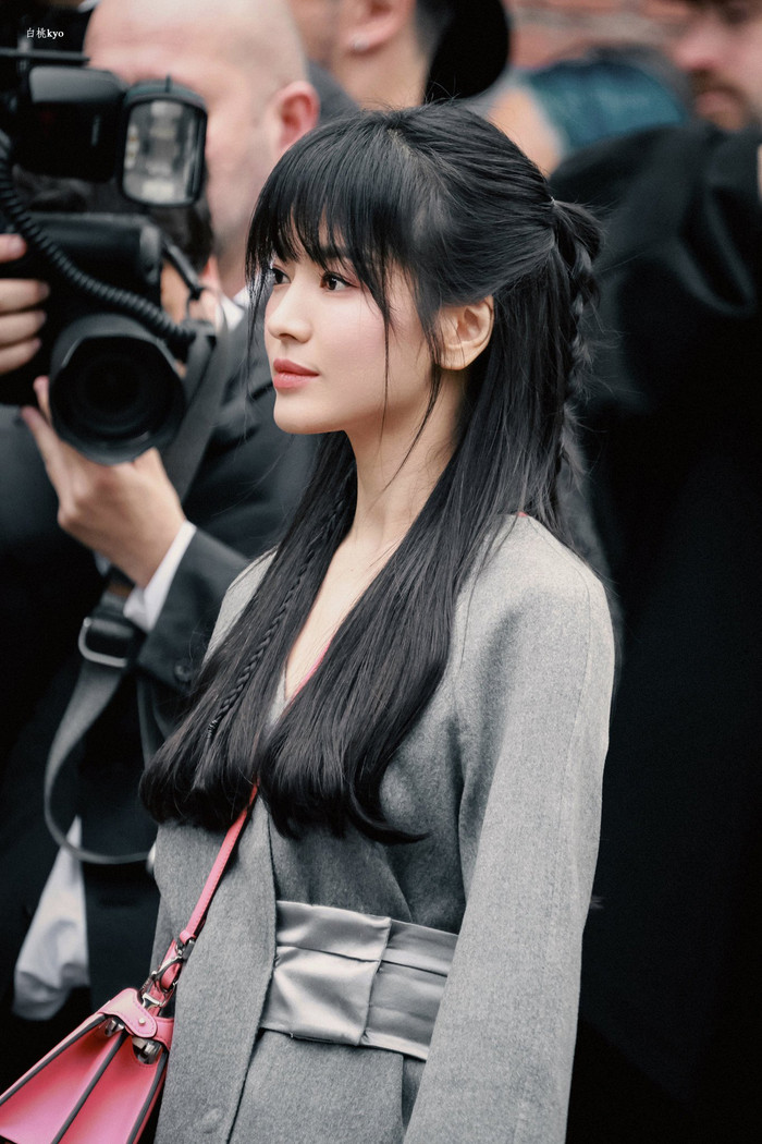 Khán giả đồng cảm với Song Hye Kyo với cách cô đối diện với cuộc hôn nhân đổ vỡ (Ảnh: Naver). 
