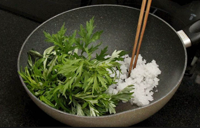 Người Việt nên bổ sung ngải cứu vào thực đơn hàng ngày. (Nguồn: afamily)