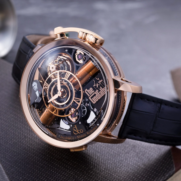 Chiếc đồng hồ 12 tỷ của Trấn Thành.