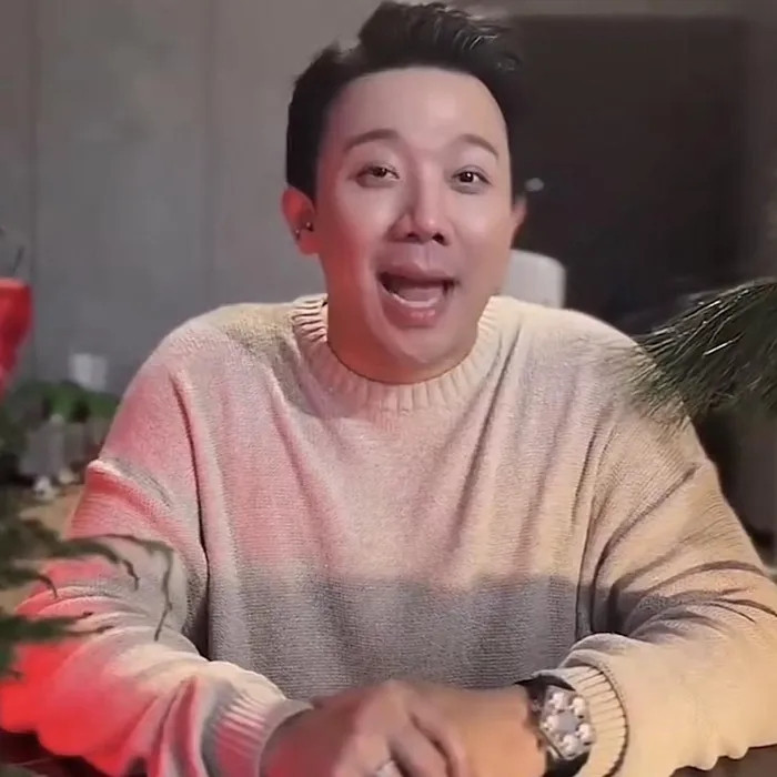 Trấn Thành và chiếc Jacob & Co. Grand Five Time Zone.