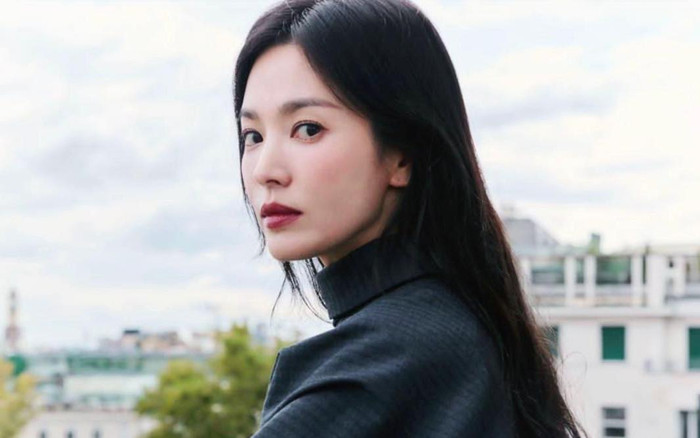 Song Hye Kyo bị tố 'thẳng mặt', chuyện gì đây? Ảnh 1