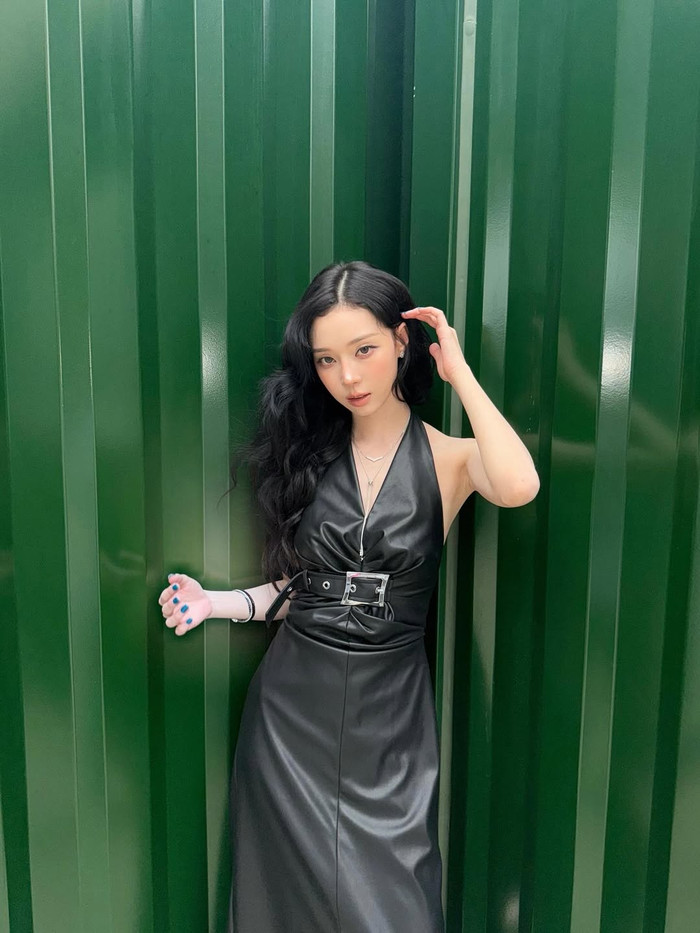 Winter có phần tích cực sử dụng mạng xã hội hơn, tuy nhiên cô cũng chưa từng đề cập về chuyện tình cảm. Ảnh: IGNV