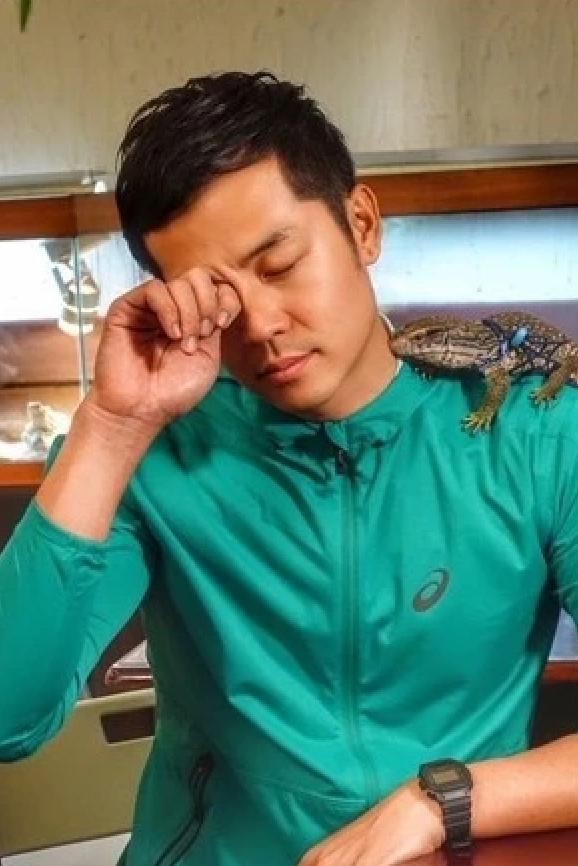 Dù chỉ là một sự cố nhỏ nhưng khoảnh khắc nam diễn viên bị kéo lê 3 mét đã khiến nhiều khán giả lo lắng.