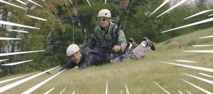 Nam diễn viên Diêu Nguyên Hạo gặp tai nạn giữa lúc quay phim khiến cả ê-kíp bàng hoàng (Ảnh: Hi! Business).