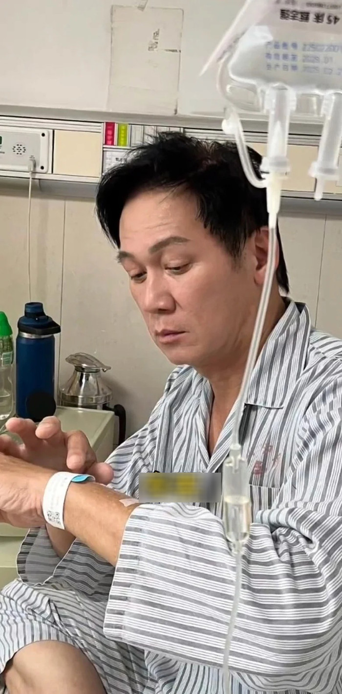 Vừa qua, nam diễn viên từng phải nhập viện. (Ảnh Sohu)