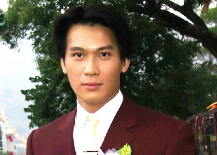 Thông tin nam diễn viên Chân Chí Cường, người tứng đóng vai Triển Chiêu trên màn ảnh, qua đời đột ngột ở tuổi 59 gây bàng hoàng. (Ảnh Sohu)