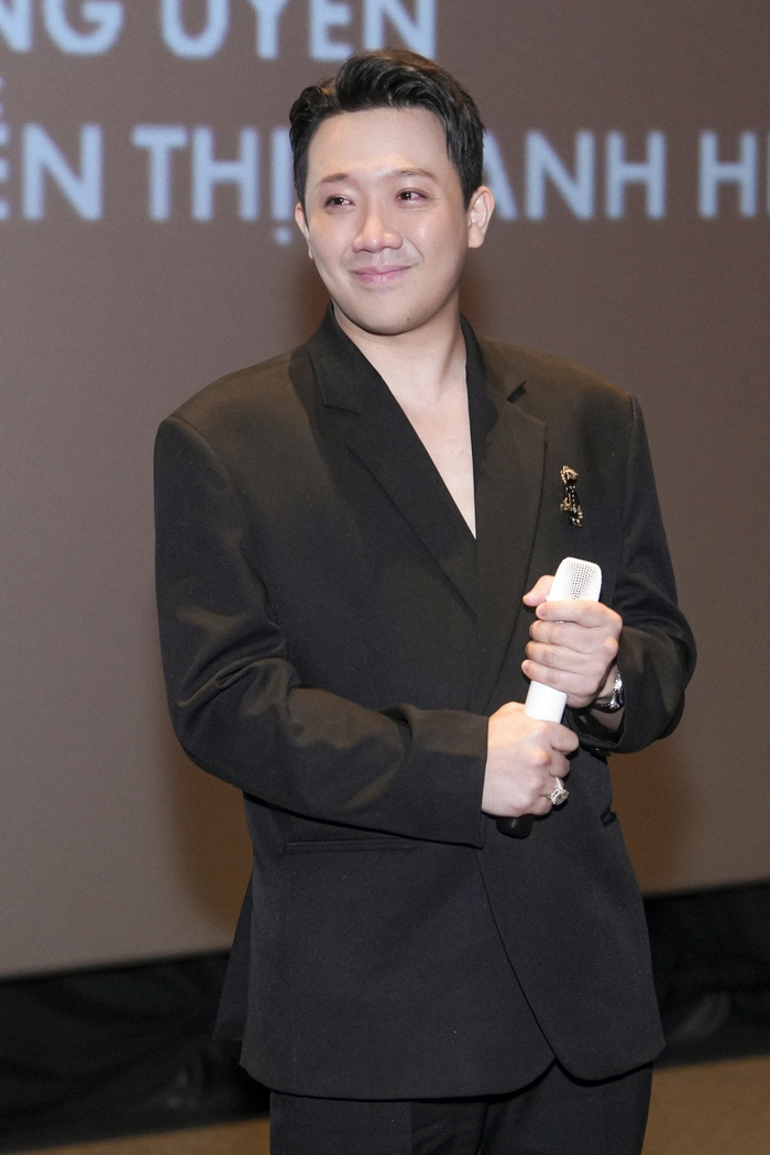 Trấn Thành đạt hơn 1.700 tỷ đồng doanh thu từ các phim điện ảnh trong 4 năm qua.