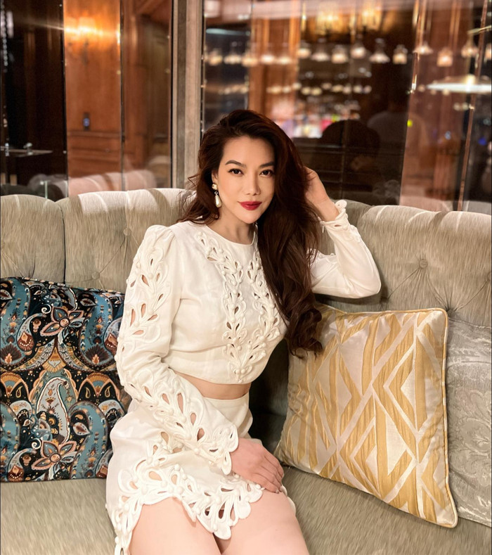 Nữ nghệ sĩ hoạt động với nhiều vai trò, từ người mẫu đến đóng phim, sản xuất phim... (Ảnh fBNV)