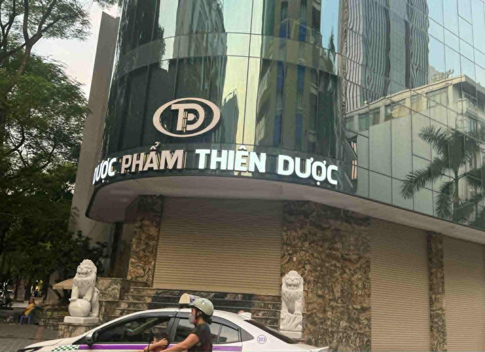 Một công ty của Hoàng Hường ở số 49 phố Dịch Vọng Hậu, Hà Nội. (Nguồn: Tuổi Trẻ Online) 