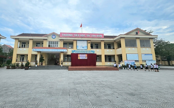 Trường Tiểu học số 1 Ba Đồn, phường Ba Đồn, tỉnh Quảng Trị. (Nguồn: Dân Việt)