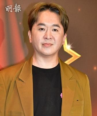 鄧兆尊評胞弟歌藝不過不失拒參加《中年好聲音2》：我本身係歌星(18:52) - 20230628 - SHOWBIZ - 明報Our Lifestyle
