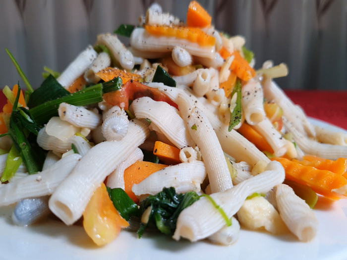 Trái ngược với vẻ ngoài, sá sùng có hương vị rất ngon miệng.