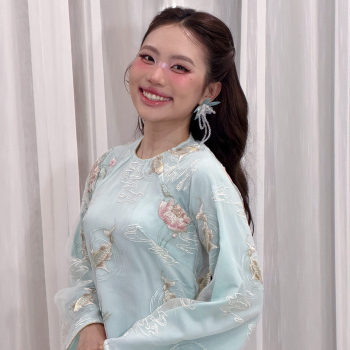 Phương Mỹ Chi đã chạm đến cảm xúc khán giả như cách Mỹ Tâm đã làm với ca khúc này. (Ảnh: FBNV)