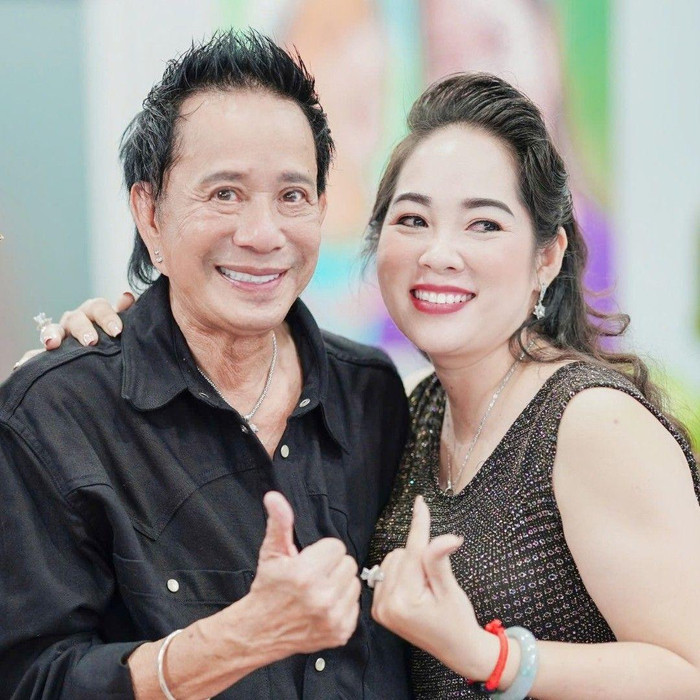 Nam danh hài hiện có hôn nhân viên mãn. Ông và vợ mở quán cơm tấm ở miền Tây. (Ảnh FBNV)