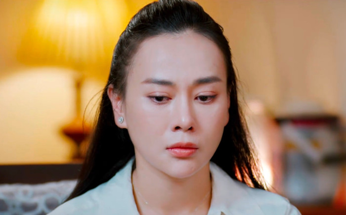 Phương Oanh từng được kỳ vọng là người 'gánh phim' khi Gió Ngang Khoảng Trời Xanh mới lên sóng (Ảnh: VFC). 