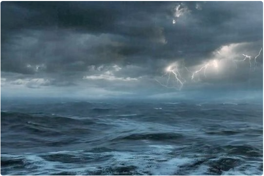 Dựa báo mưa dông, lốc xoáy và gió giật mạnh trên biển. Ảnh: Trung tâm Dự báo khí tượng thuỷ văn Quốc gia