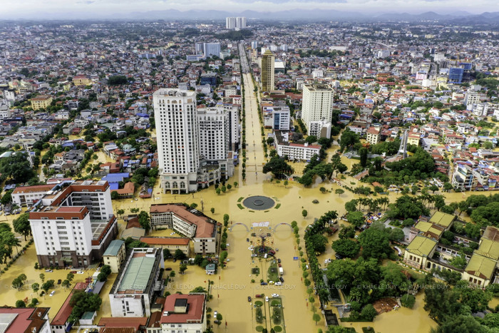 Nức lòng số tiền Mỹ Tâm ủng hộ bà con Thái Nguyên bị bão lũ Ảnh 1