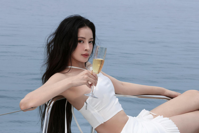 Nữ ca sĩ Chi Pu. Ảnh: FBNV