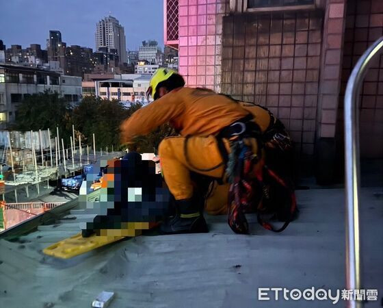 Người thân đi vệ sinh lúc rạng sáng rồi 'biến mất', gia đình hoảng hốt sau khi tìm kiếm Ảnh 1