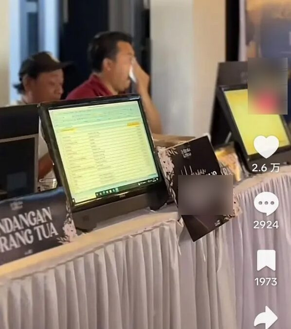 Cặp đôi cô dâu chú rể công khai tiền mừng của khách tại đám cưới, cư dân mạng tranh cãi Ảnh 1