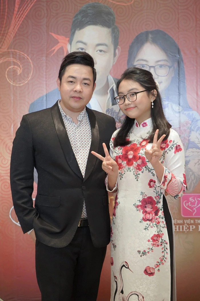 Phương Mỹ Chi đã đúng khi rời khỏi cha nuôi Quang Lê Ảnh 2