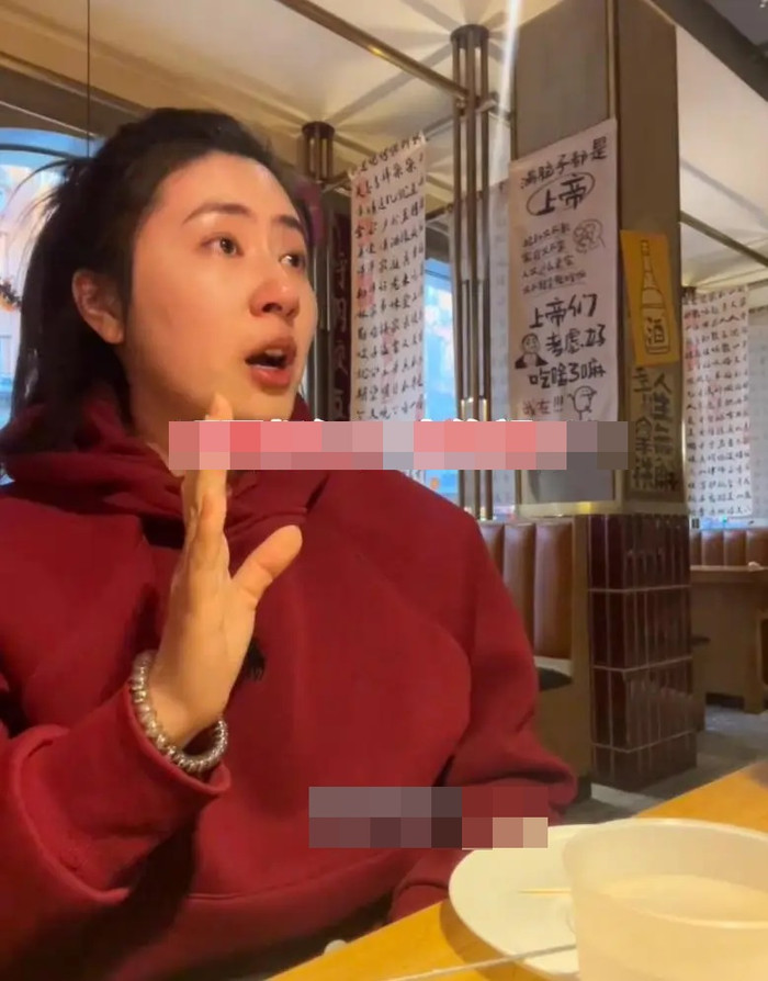 Chồng cũ muốn tái hợp sau ly hôn, phản ứng của người vợ khiến ai cũng nghẹn lòng Ảnh 2