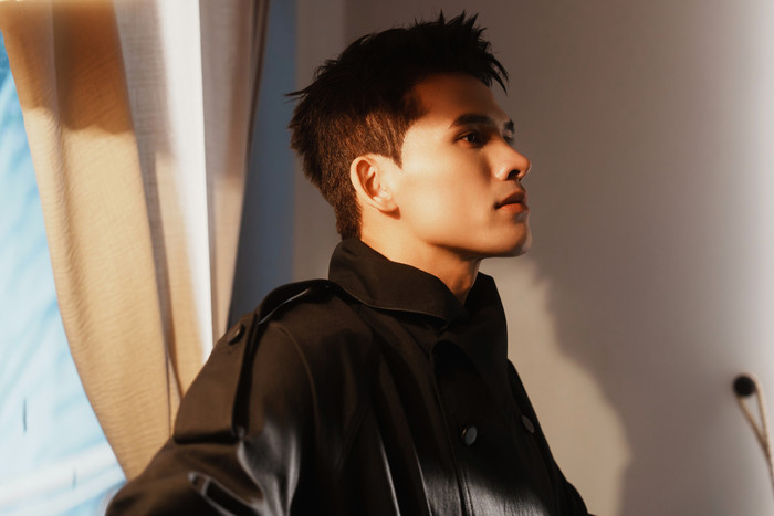 Chịu chơi như Quốc Thiên: Cách tuần lại ra một MV để 'hâm nóng' cho concert lớn nhất sự nghiệp Ảnh 1