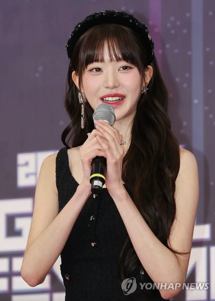 Jang Won Young trở thành nữ ca sĩ giàu nhất nhì K-pop sau khi mua nhá giá 246 tỷ đồng. Ảnh: Yonhap news