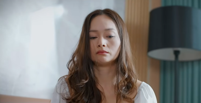 Quá khứ đau thương của 'tiểu tam' Linh dần được hé lộ (Ảnh: NSX). 