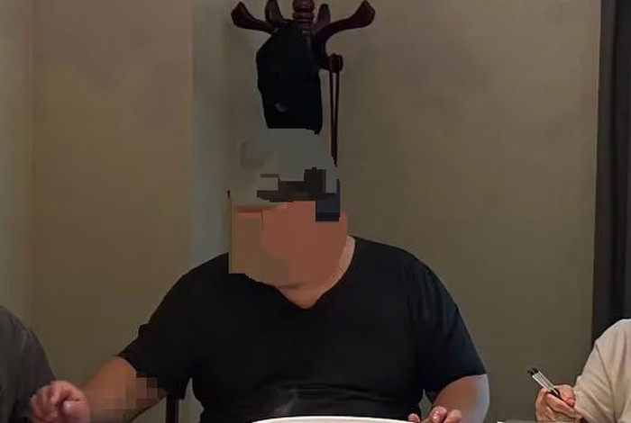 Muốn gây ấn tượng với bố mẹ bạn gái, người đàn ông nặng 130kg phẫu thuật giảm cân rồi qua đời Ảnh 1