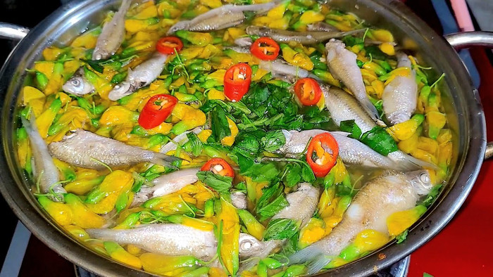 Cá linh chứa nhiều canxi, omega-3... nên nếu ăn thường xuyên sẽ tốt cho sức khỏe. (Ảnh minh họa từ Internet)