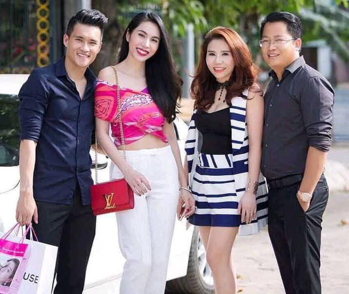 Tuy vậy, quá trình hợp tác trong công việc đã kéo họ lại gần hơn. Hoàng Kim Khánh được mô tả là người kiên trì, chủ động và luôn có mặt bên Mailisa trong những lúc cô khó khăn nhất. Anh để ý từ những điều rất nhỏ, như việc Mailisa hay ăn vặt mỗi hẹn hò cùng nhau. Lần thứ ba đi uống cà phê cùng nhau, thay vì để cô tự mua bim bim như trước, anh đã chủ động chuẩn bị sẵn, và thói quen ấy theo họ suốt thời gian yêu nhau. (Hình ảnh vợ chồng Mailisa - Hoàng Kim Khánh chụp cùng vợ chồng Công Vinh - Thuỷ Tiên).