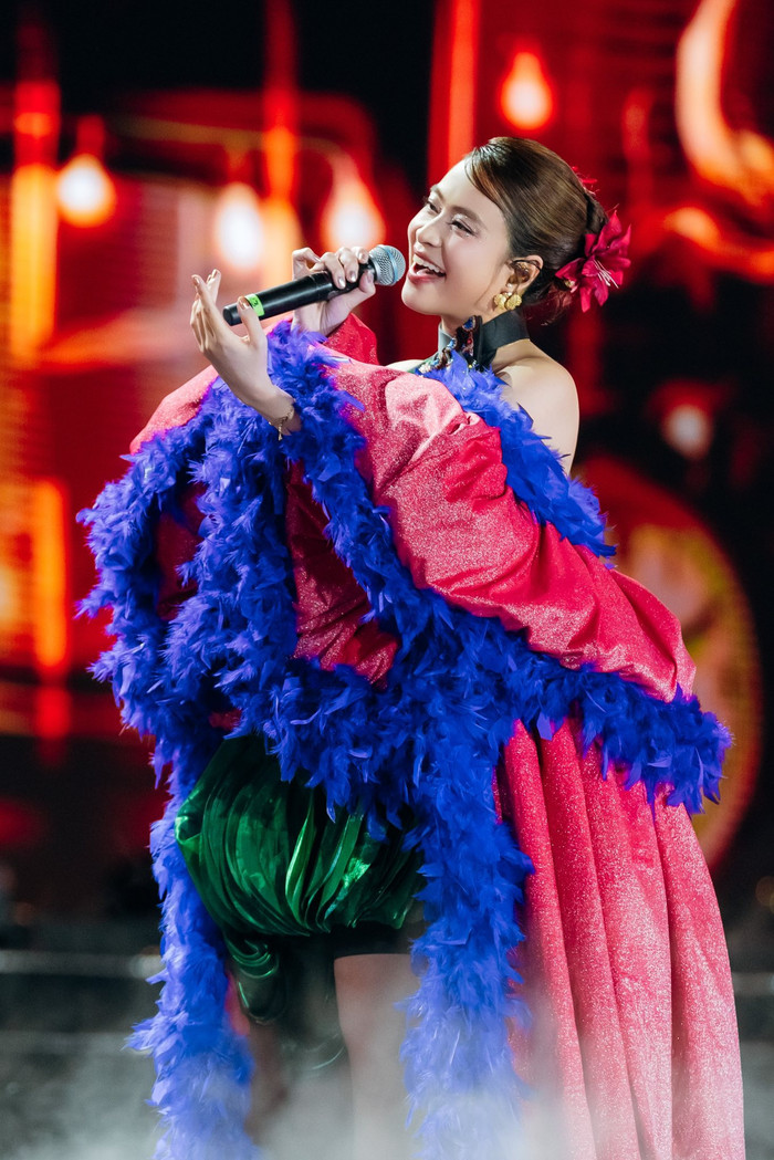 Hoàng Thùy Linh đã công khai người đàn ông đặc biệt Ảnh 2