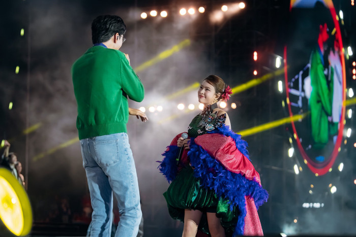 Hoàng Thùy Linh đã công khai người đàn ông đặc biệt Ảnh 5