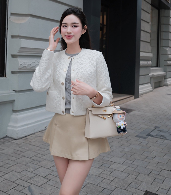 Gu thời trang của Hoa hậu Đỗ Thị Hà. Ảnh: FBNV