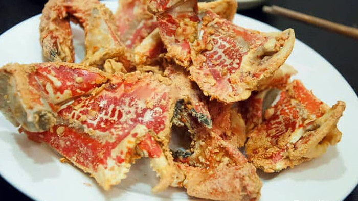 Cúm được chế biến thành nhiều món ngon, như cúm rang muối, cúm hấp sả... (Ảnh minh họa từ Internet)