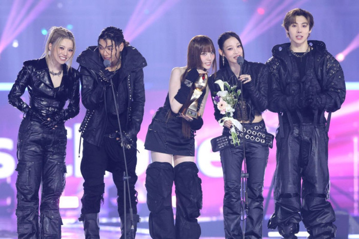 ALLDAY PROJECT thắng Daesang chỉ sau 144 ngày debut do Annie Moon 'chống lưng'? Ảnh 3