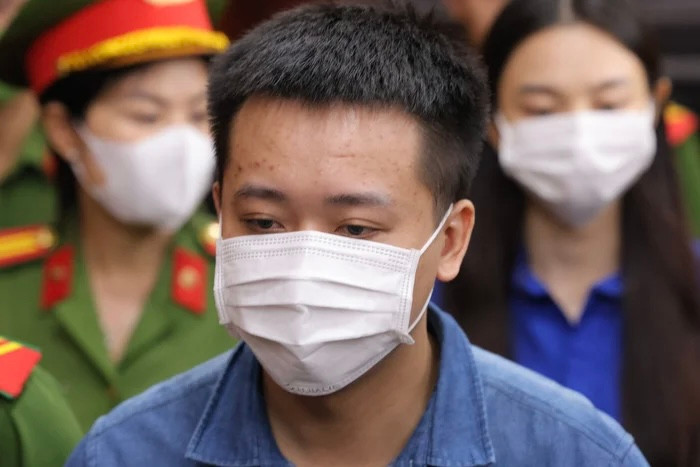 Quang Linh Vlogs tại phiên toà sáng nay. (Ảnh Viết Thanh)