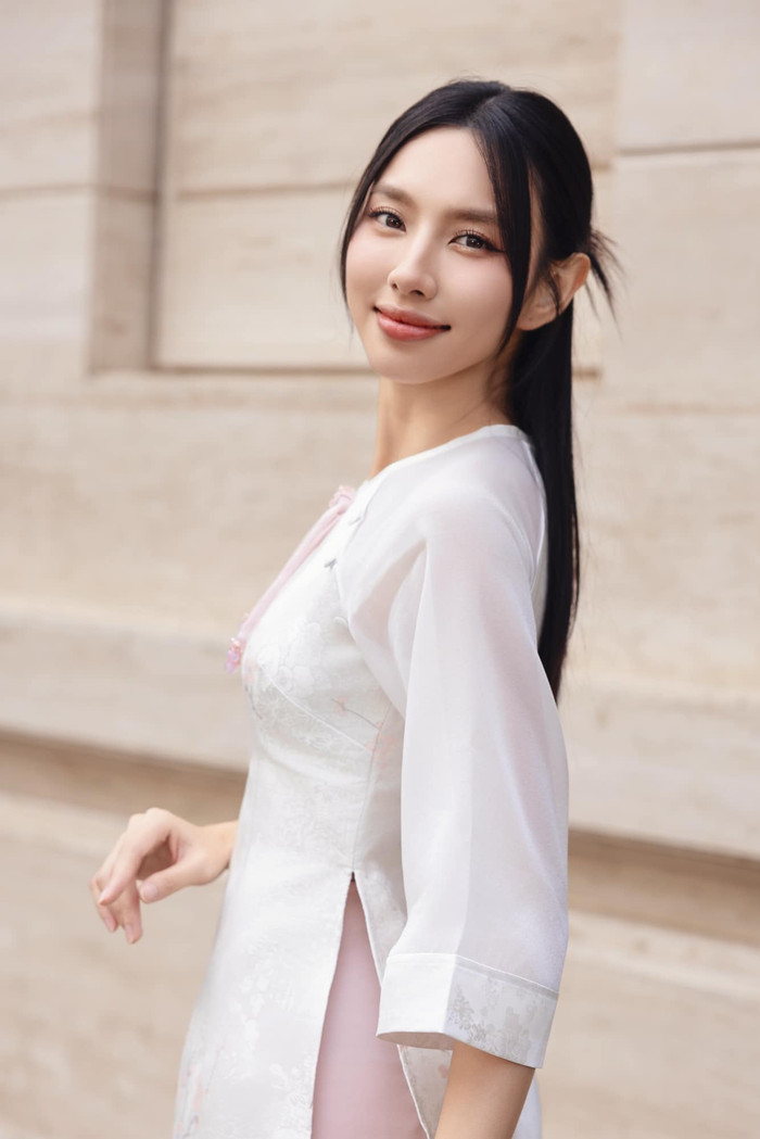 Nguyễn Thúc Thuỳ Tiên sử dụng chiếc xe máy 22 triệu. Ảnh: FBNV