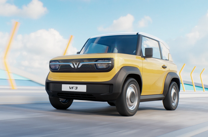 Chiếc xe 300 triệu của Trấn Thành.