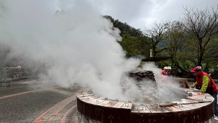 Hai công nhân tử vong trong lúc vệ sinh hồ nước nóng, hiện trường bị đình chỉ toàn bộ hoạt động Ảnh 2