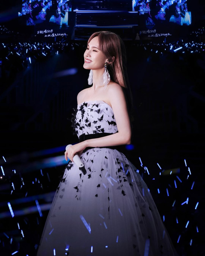 Dương Thừa Lâm từng được bình chọn là mỹ nhân gợi cảm nhất showbiz Đài Loan. (Ảnh IGNV)