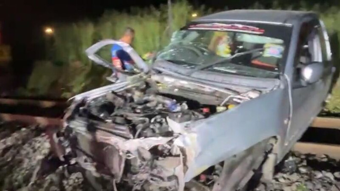 Nam ca sĩ đi hát đám cưới bị xe lửa tông tử vong trên đường về nhà Ảnh 2