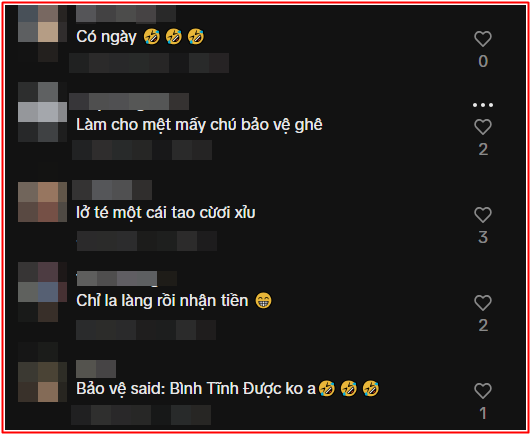 Nam ca sĩ Việt 'gây sốc' khi nhào lộn xuống sân khấu, khán giả ngồi xem thót tim Ảnh 2