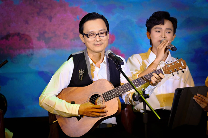 Nhạc sĩ gạo cội tiết lộ về 'mối duyên' với Hồ Văn Cường, có liên quan đến Ngọc Sơn Ảnh 1