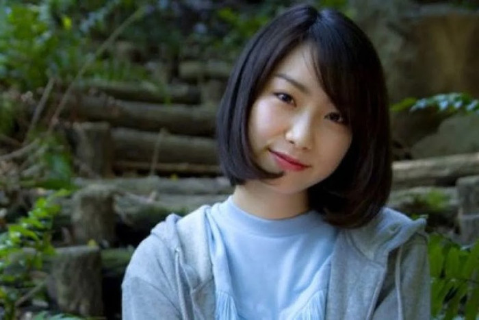 Nữ ca sĩ bị khán giả tấn công dã man, để lại 34 vết thương trên mặt Ảnh 4